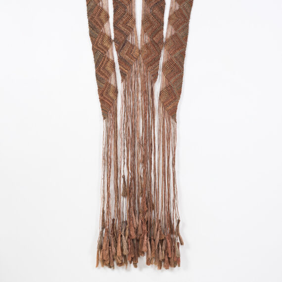 Aurèlia Muñoz (b. 1926, Spain; d. 2011, Spain) Transparente plumas, 1974 Macramé and sisal